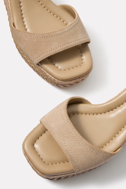 Lilla Wedge Sandal