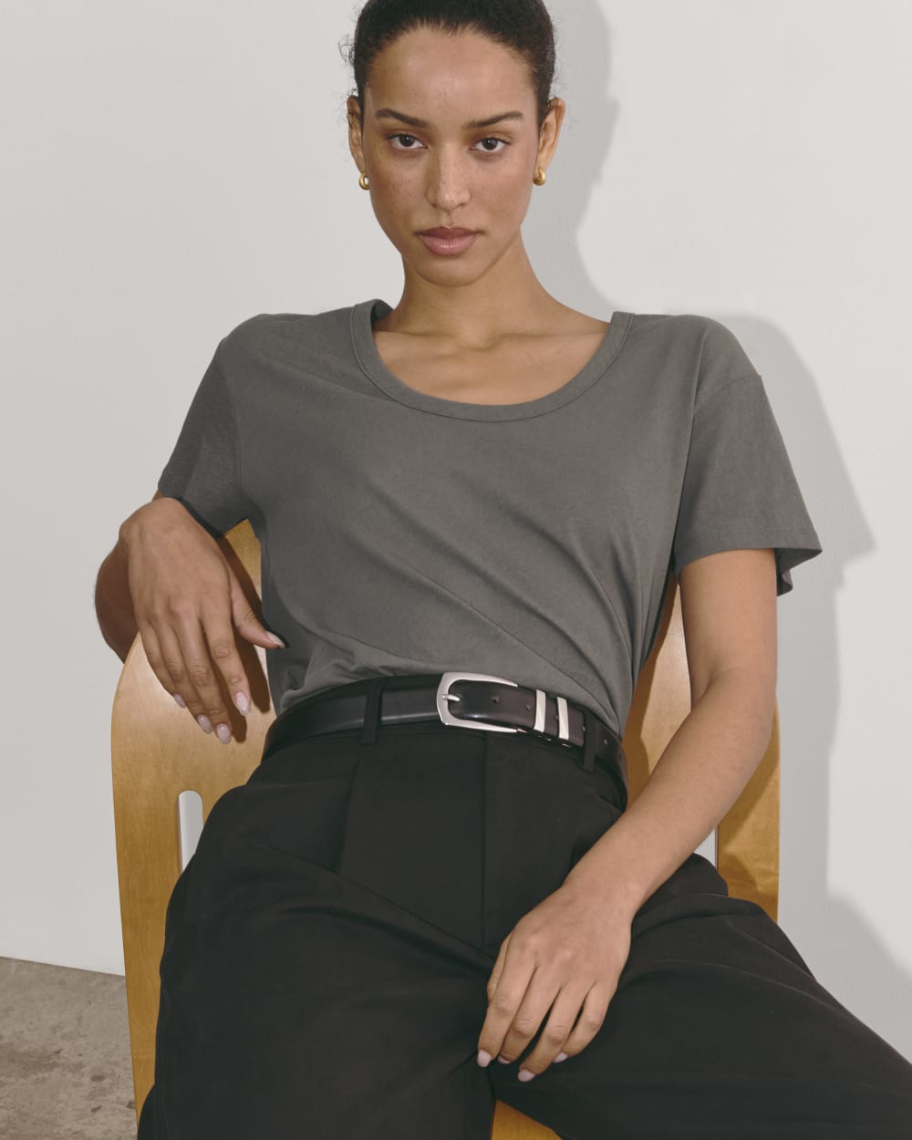The Air Scoop-Neck Tee | Graphite