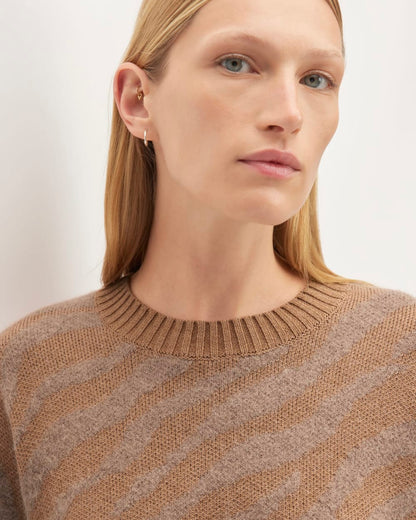 The Alpaca Tiger Jacquard Crewneck | Camel / Medium Brown