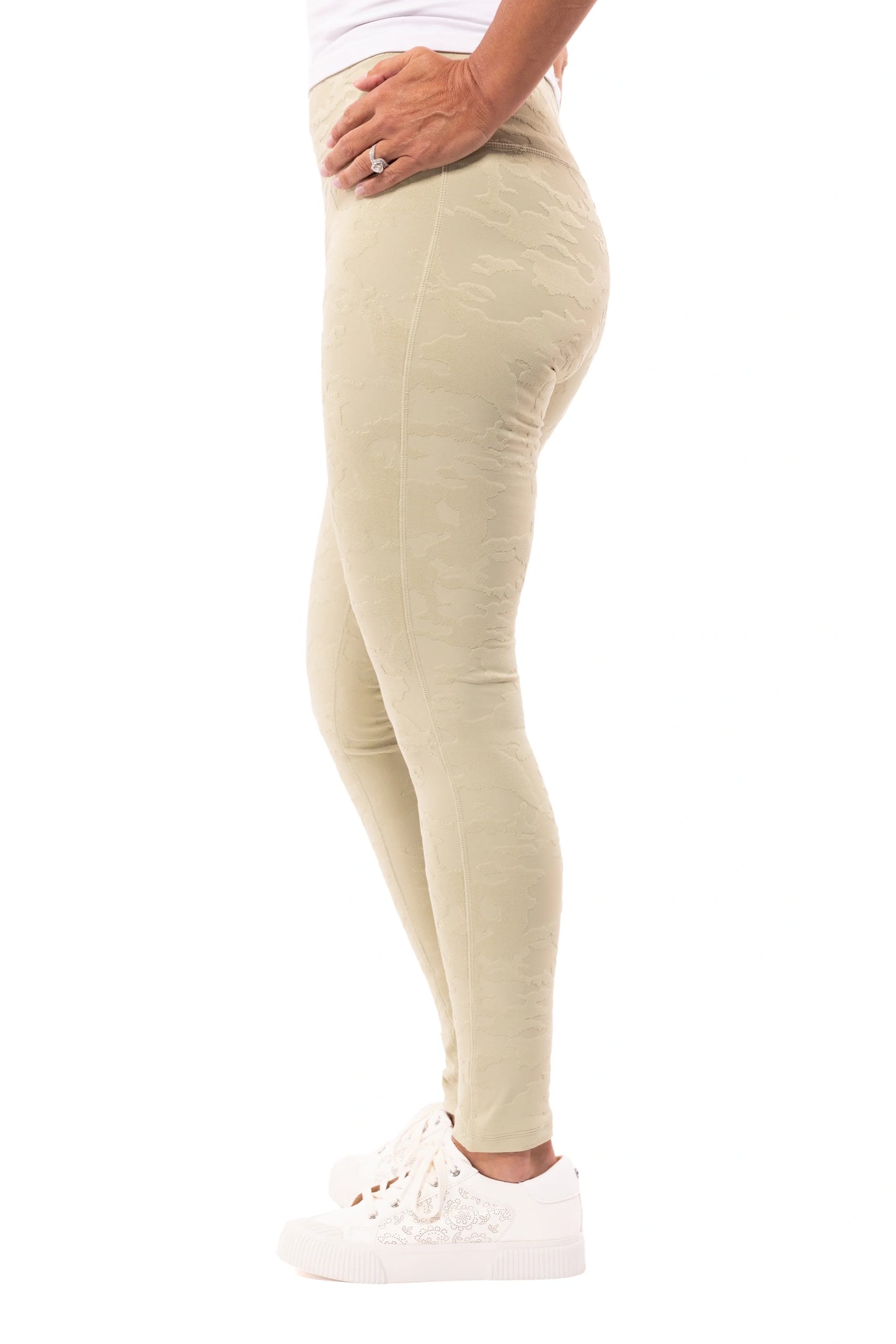 Just Listen Women's Textured Leggings