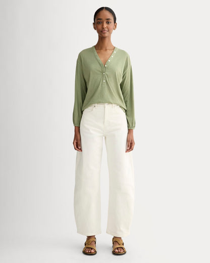 The Air V-Neck Henley | Sagebrush