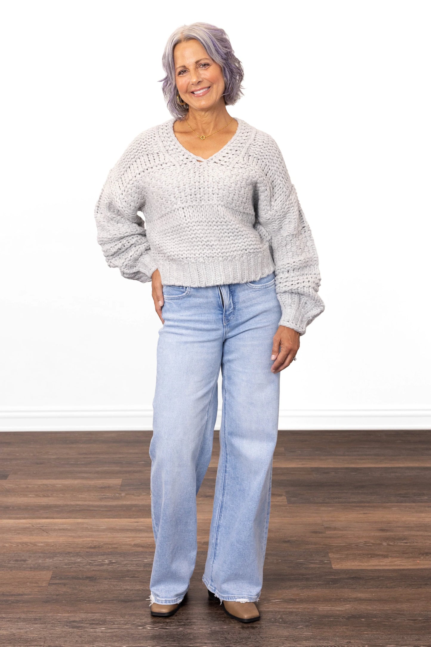 ALB Custom Women's Oversized Chunky Knit Sweater